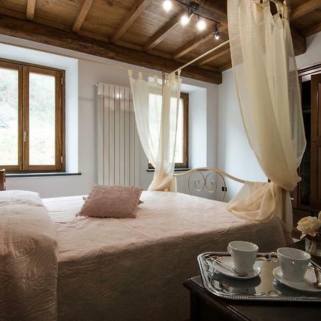 Bed and Breakfast Le Casine del Borgo Borgo a Mozzano Exterior foto